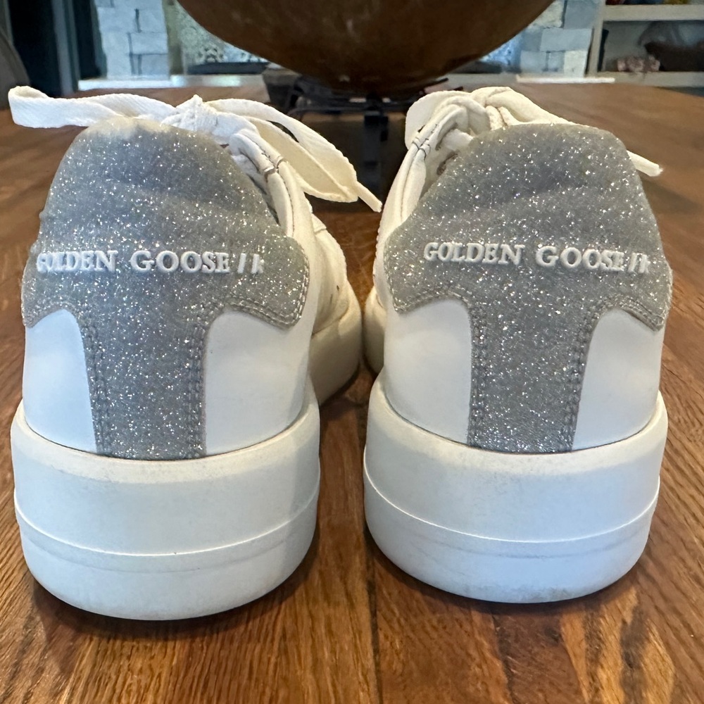 Golden Goose Sneakers